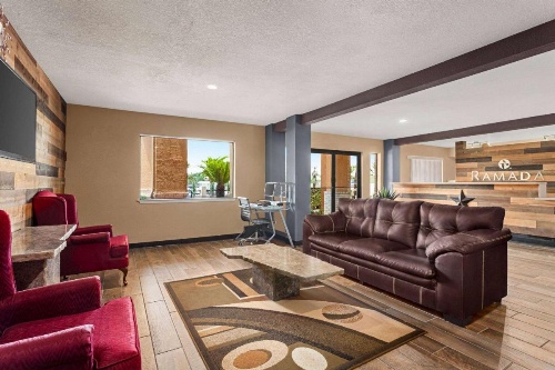 Ramada by Wyndham San Antonio Near SeaWorld/Lackland AFB image 24